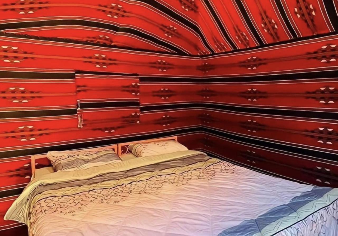 Wadi Rum Camels Camp Екстер'єр фото