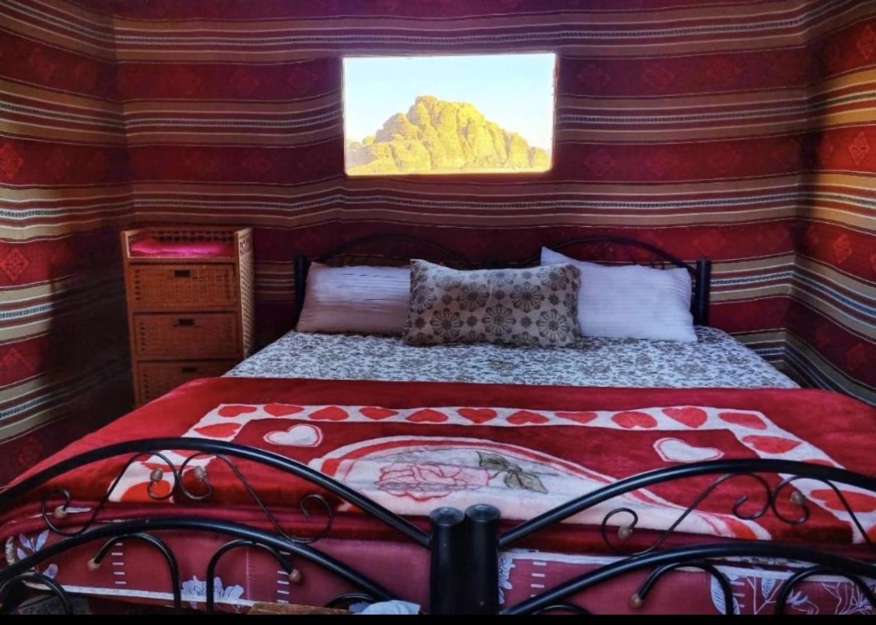 Wadi Rum Camels Camp Екстер'єр фото